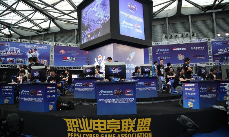 130亿美元的中国电竞市场 腾讯只想当主演